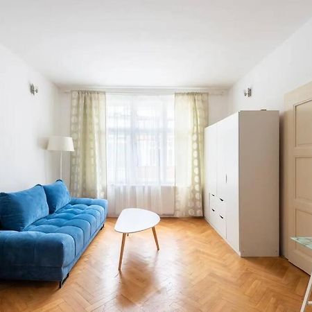 2 Bedrooms Apt Near Wenceslas Sq Prag Exteriör bild